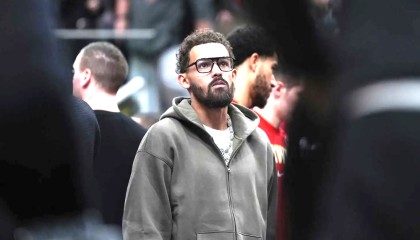 爱游戏体育app下载-请神容易送神难！盘点本赛季最难被交易的7大球星，都是全明星啊